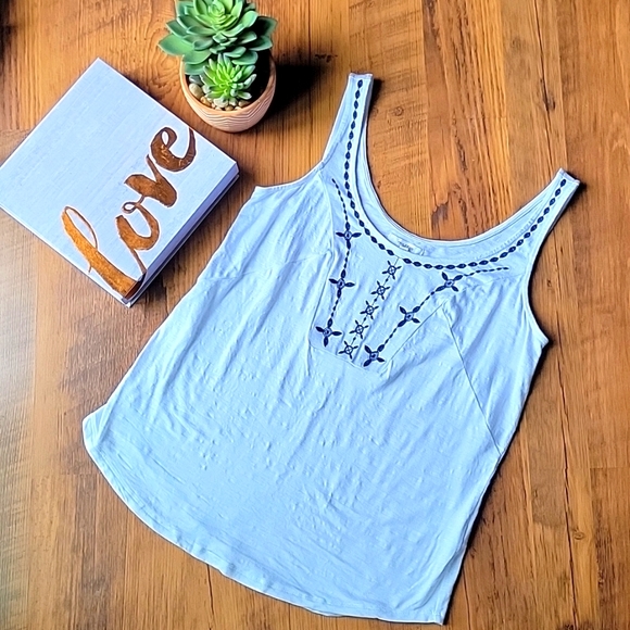 Maurices Small Navy and White Nautical Tank Top - Picture 3 of 7